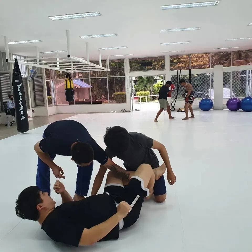 POM GYM 4